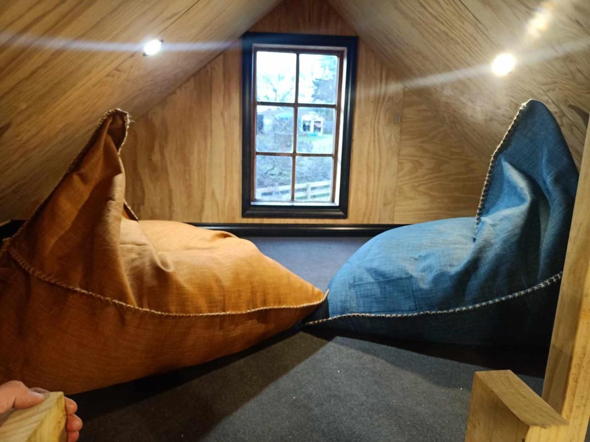 Renagour Cottage - Farmstay With Hot Tub! ワンガヌイ エクステリア 写真