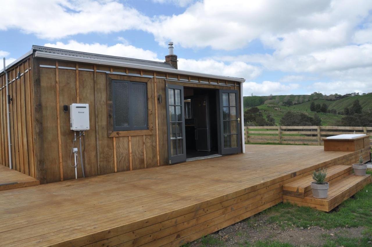 Renagour Cottage - Farmstay With Hot Tub! ワンガヌイ エクステリア 写真